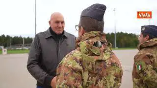 Il Ministro della Difesa Guido Crosetto incontra i militari italiani in Estonia