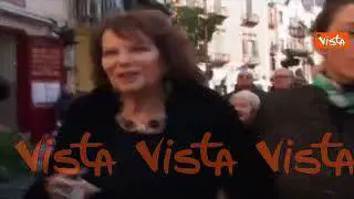 Si è spenta a 87 anni Claudia Cardinale, eccola nel 2017 al funerale di Pasquale Squitieri