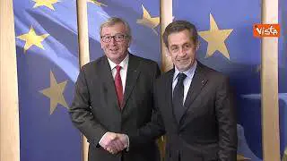 Sarkozy condannato a cinque anni per associazione a delinquere. Eccolo nel 2015 a Bruxelles Juncker
