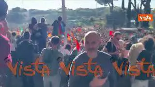 Corteo pro Gaza, in migliaia in piazza a Roma a sostegno della Palestina. Le immagini dall'alto