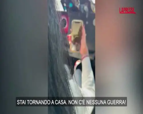 Gaza, la madre dell'ostaggio israeliano liberato Matan Zangauker parla al telefono con il figlio