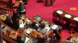 Proteste in Aula durante intervento Maiorino, La Russa a Croatti: Creare tensione oggi non funziona