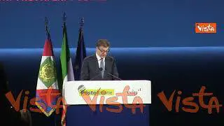 Giorgetti: "Il risparmio privato è fattore chiave per lo sviluppo economico"