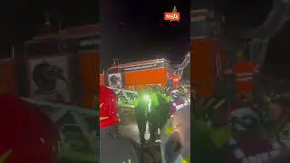 Estratto vivo l’operaio dopo 11 ore sotto le macerie della Torre dei Conti, è in gravi condizioni