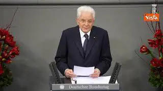 Mattarella a Berlino: Ci sono troppi "Dottor Stranamore" che "amano la bomba"