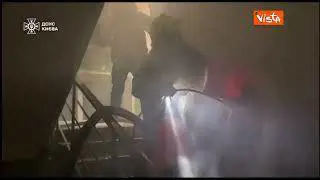 Nuovo attacco con missili e droni russi in Ucraina. Tredici feriti e sei morti a Kiev