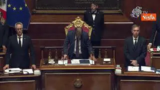 La Russa ricorda Ornella Vanoni in Aula e chiede un minuto di silenzio. Poi, l'applauso dei Senatori