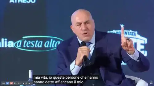 Crosetto sbotta con Travaglio: "Denuncio quegli schifosi"