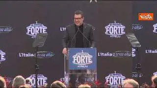 Salvini sul palco di Atreju: Oggi compleanno mia figlia, ne approfitto per farle gli auguri