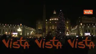 Ecco il presepe del Vaticano inaugurato a Piazza San Pietro