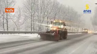 Avviato il piano neve 2025-2026 di Anas, In campo 2.800 persone e 2.200 mezzi