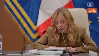 Meloni: Non c'è contrapposizione tra pace e forze armate