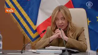 Meloni: Pace è equilibrio di potenze, guerre si combattono con esercito credibile