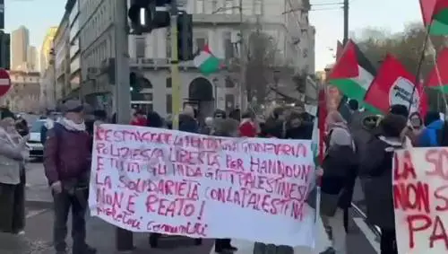 Pro pal già in piazza per chiedere la liberazione di Hannoun