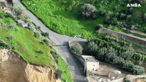 Frana a Niscemi, evacuate circa mille persone