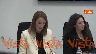 Metsola: "Costruire democrazia europea significa affermare libertà e migliorare vita delle persone"