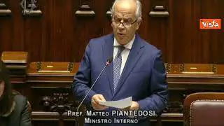 Scontri Torino, Piantedosi: Feriti 108 agenti, la Digos prosegue le indagini