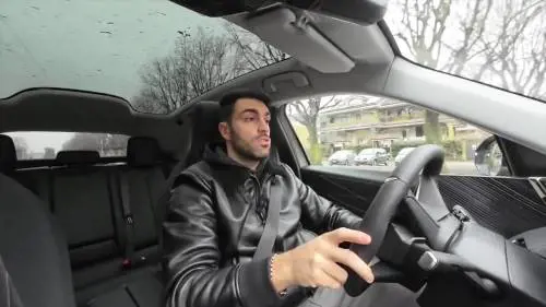 DS N°8: il video della nostra prova