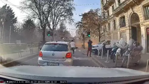 L'inclinazione, la polvere e lo schianto: il video choc dell'incidente visto dalla dashcam