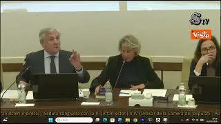 Tajani a Conte, bagarre in Commissione: "Io non sono andato in ginocchio dalla Merkel"