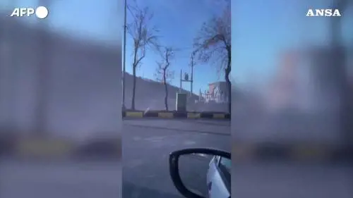 Nuovi attacchi aerei sull'Iran: le immagini