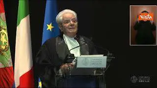 Mattarella: Con social e AI tutto cambia, rimettere al centro la persona"