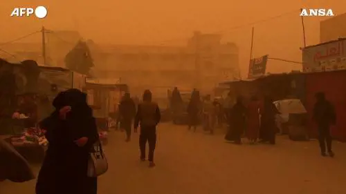 Tempesta di sabbia su Gaza