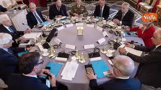 Custodie per telefoni schermate "Faraday bag" al Consiglio Supremo di Difesa contro intercettazioni