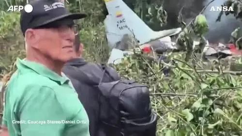 Colombia, precipita un aereo militare con 125 persone a bordo