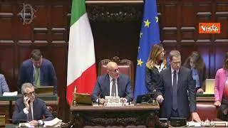 Opposizioni cantano 'Bella Ciao' in Aula alla Camera