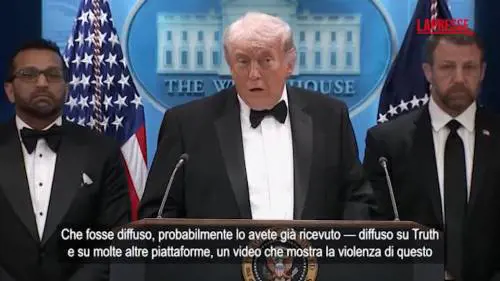 Usa, spari alla cena con la stampa. Trump: "Attentatore aveva diverse armi"