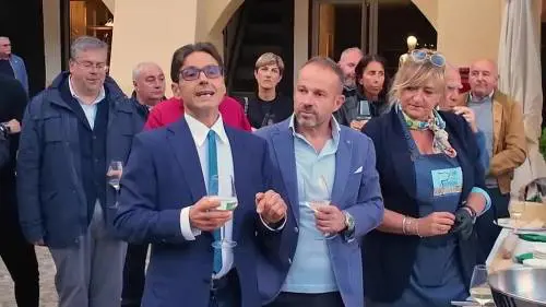 Il regalo di Pier Silvio Berlusconi alle persone indigenti 