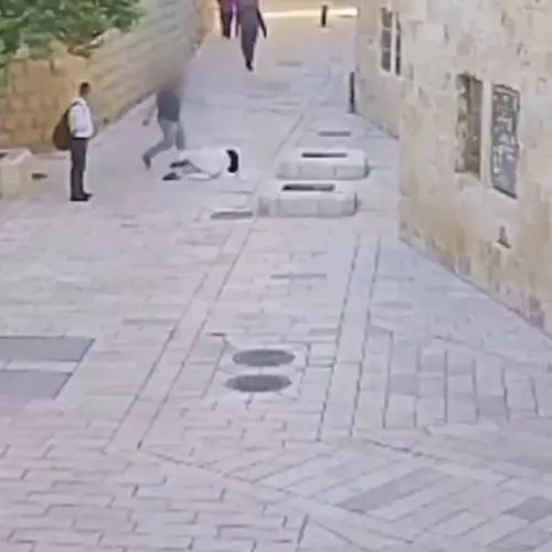 Gerusalmente, il video dell'aggressione alla suora