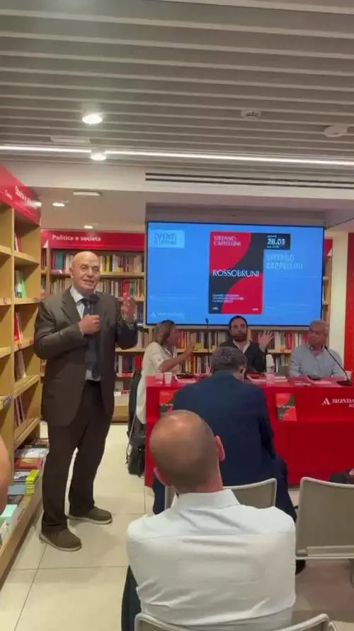 Blitz di Rizzo alla presentazione del libro di Cappellini e Mentana