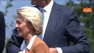"Sì, siamo famosi su Instagram", siparietto di Meloni e Modi tra i leader del G7