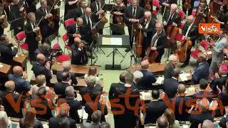80 anni Costituente, stretta di mano tra Mattarella e Meloni dopo discorso Presidente Repubblica