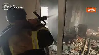15 feriti a Zaporizhzhia per attacco russo con droni, l'intervento dei Vigili del fuoco