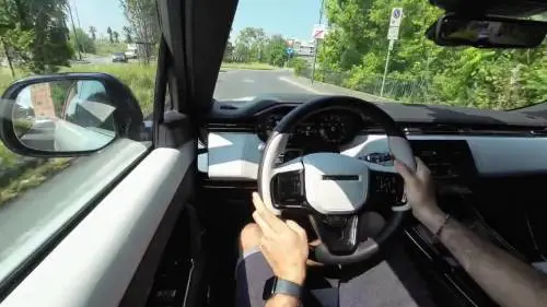 Range Rover Sport SV: il video della nostra prova