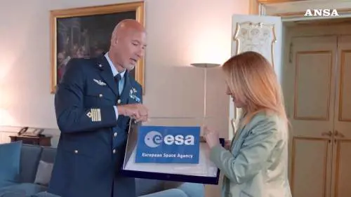 Meloni e Parmitano: l'incontro tra la premier e l'astronauta - VIDEO