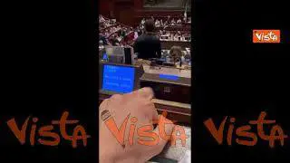 "Vannacciani" si filmano mentre votano su preferenze per non essere accusati di tradimento