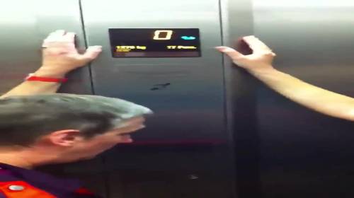 Londra 2012, bloccati nell'ascensore del centro stampa