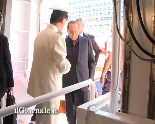 VIDEO Berlusconi a bordo