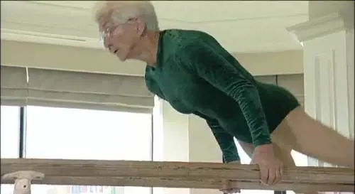 A 86 anni Johanna è la ginnasta più anziana del mondo