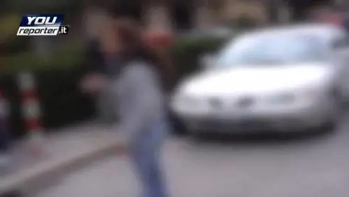 Bimbo prelevato a scuola