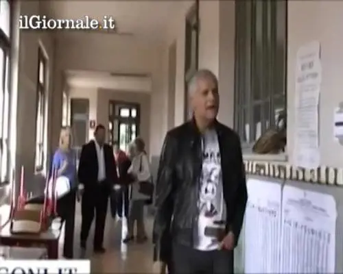 Se (il falso) Briatore "licenzia" Formigoni