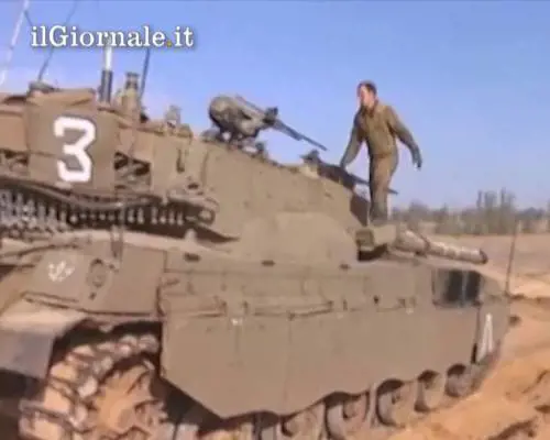 Israele prepara le truppe di terra