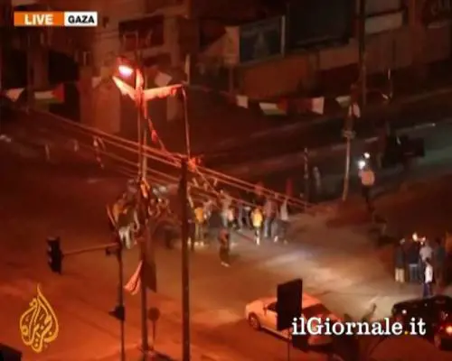 A Gaza si festeggia il "cessate il fuoco"