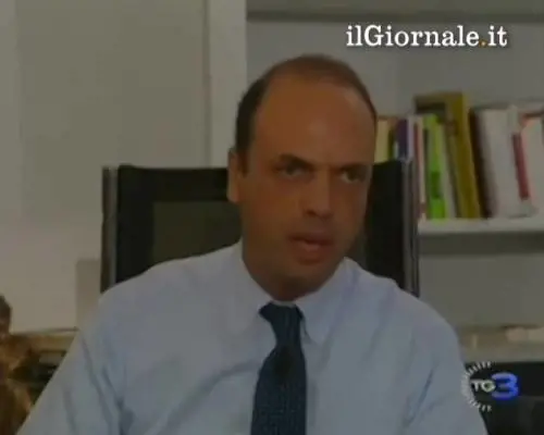 Alfano:"No indagati alle primarie"