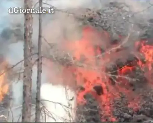 Russia, l'eruzione del vulcano Tolbachik Plosky