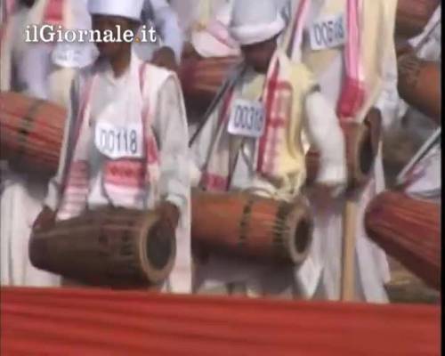 India, 15 mila percussionisti tentano di battere il record